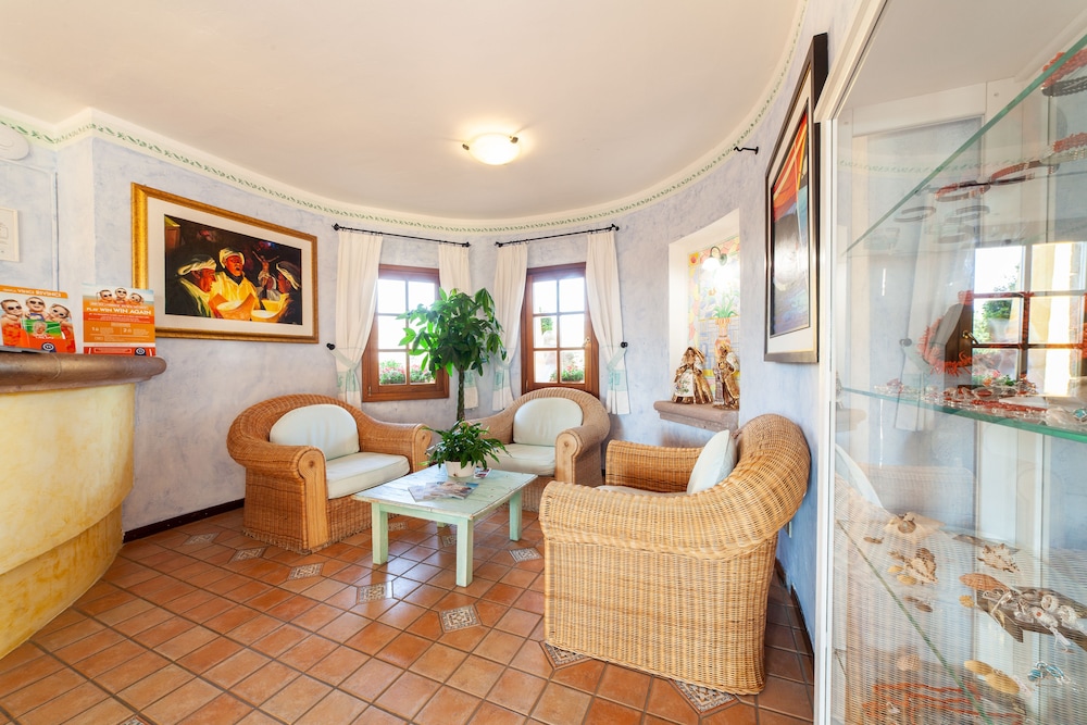 TH San Teodoro - Liscia Eldi Village — Hotel rooms in San Teodoro, Sardinia