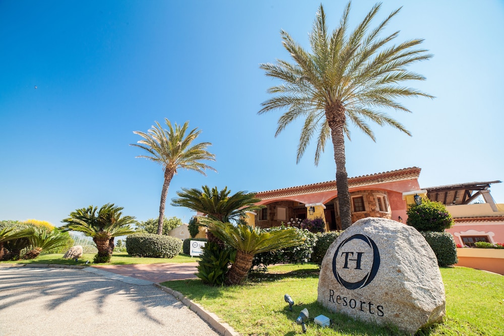TH San Teodoro - Liscia Eldi Village — Hotel building in San Teodoro, Sardinia