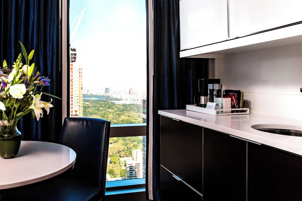 Residence Inn by Marriott New York Manhattan/Central Park — Hotel rooms in New York City, New York State
