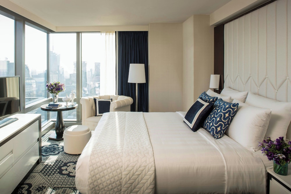 Residence Inn by Marriott New York Manhattan/Central Park — Hotel rooms in New York City, New York State