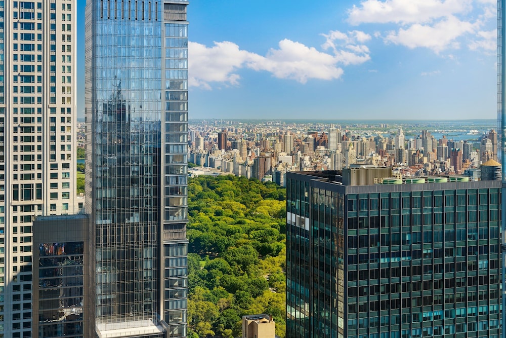 Residence Inn by Marriott New York Manhattan/Central Park — Main photo in New York City, New York State