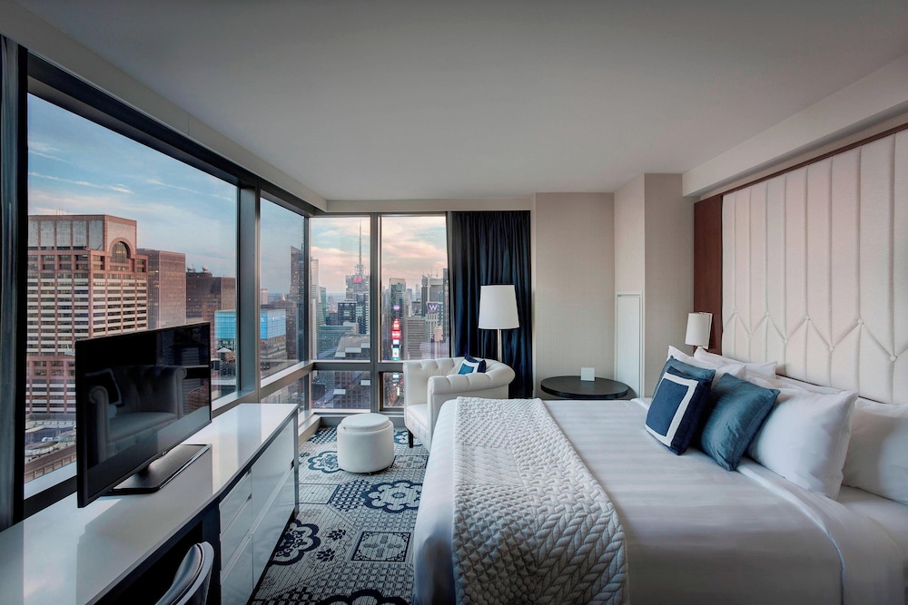 Residence Inn by Marriott New York Manhattan/Central Park — Hotel rooms in New York City, New York State