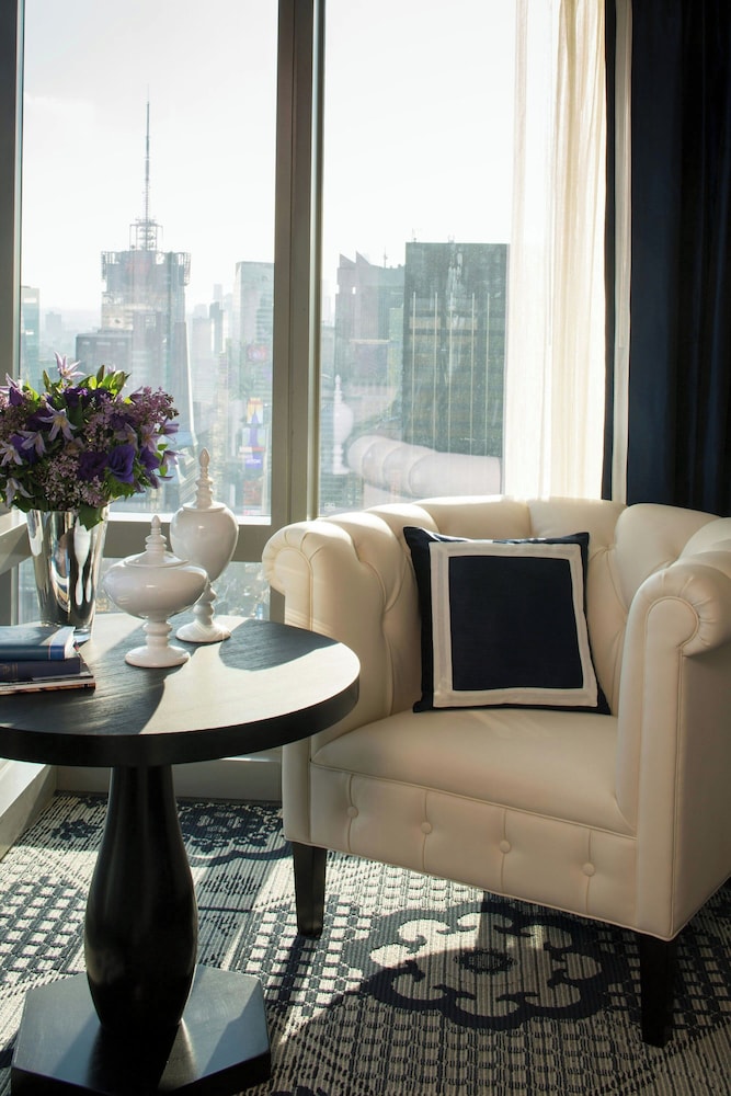Residence Inn by Marriott New York Manhattan/Central Park — Hotel rooms in New York City, New York State