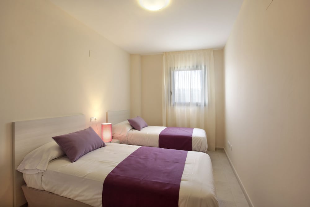 Pierre & Vacances Salou — Hotel rooms in Salou, Catalonia