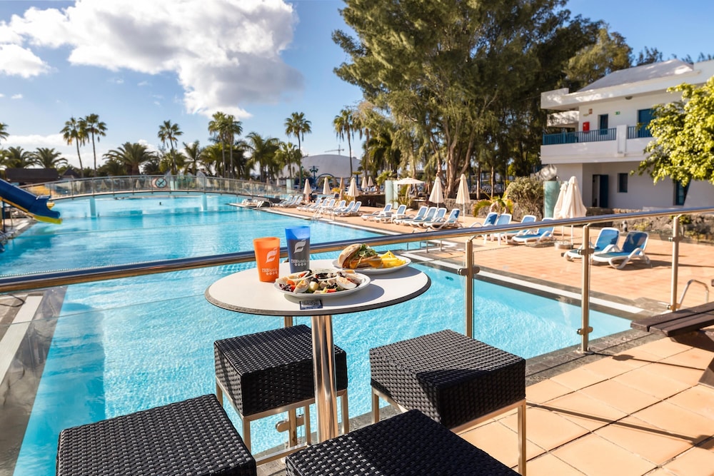 THB Tropical Island Aparthotel — Swimming pool in Playa Blanca, Canary Islands