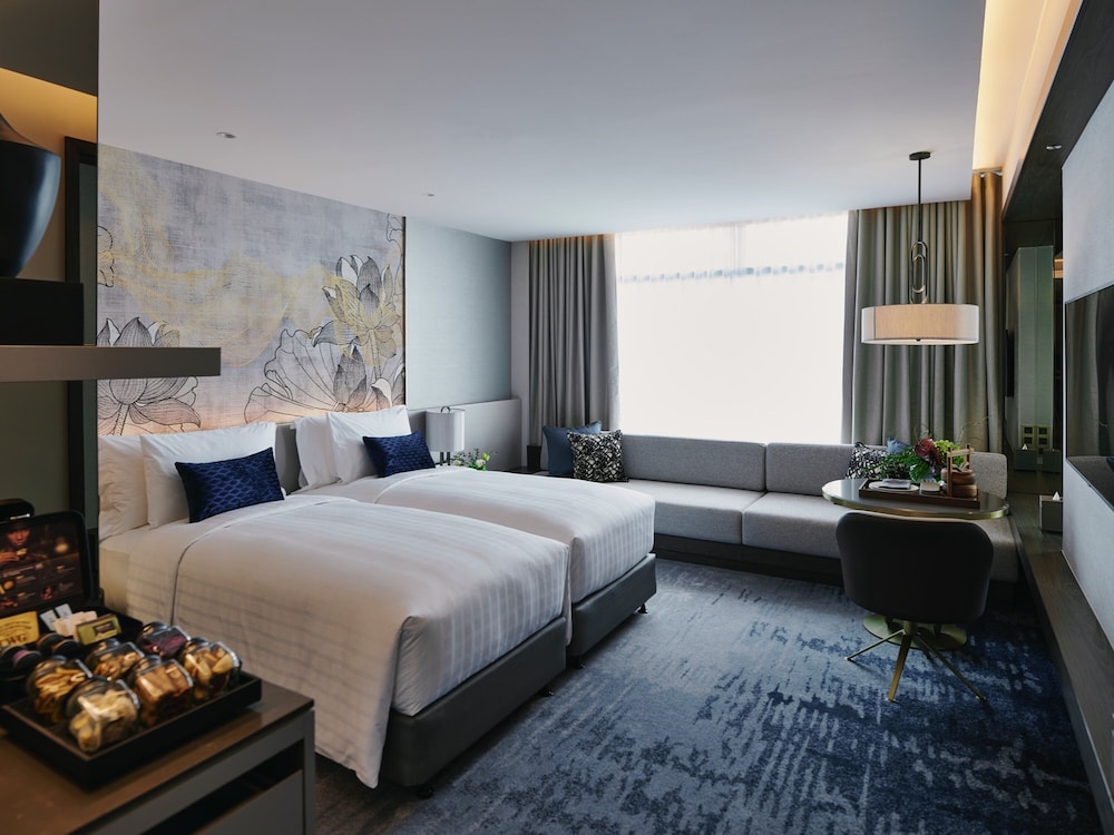 Chatrium Grand Bangkok — Hotel rooms in Bangkok, Bangkok