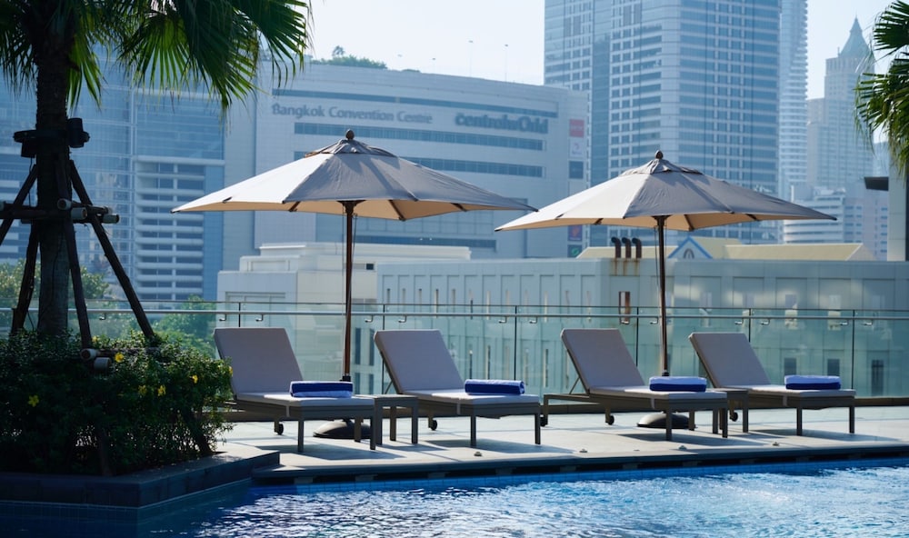 Chatrium Grand Bangkok — Swimming pool in Bangkok, Bangkok