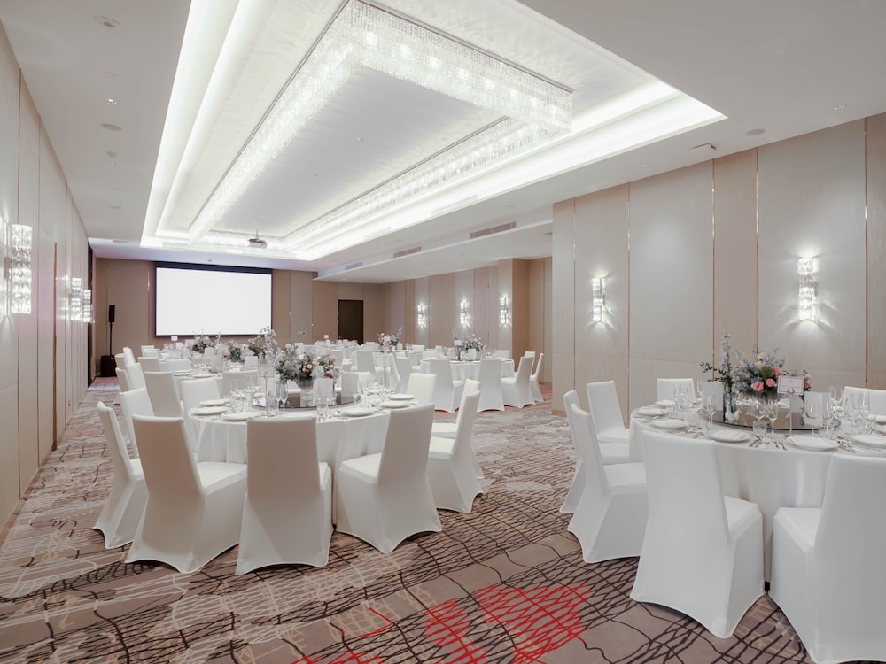 Chatrium Grand Bangkok — Restaurant & bars in Bangkok, Bangkok