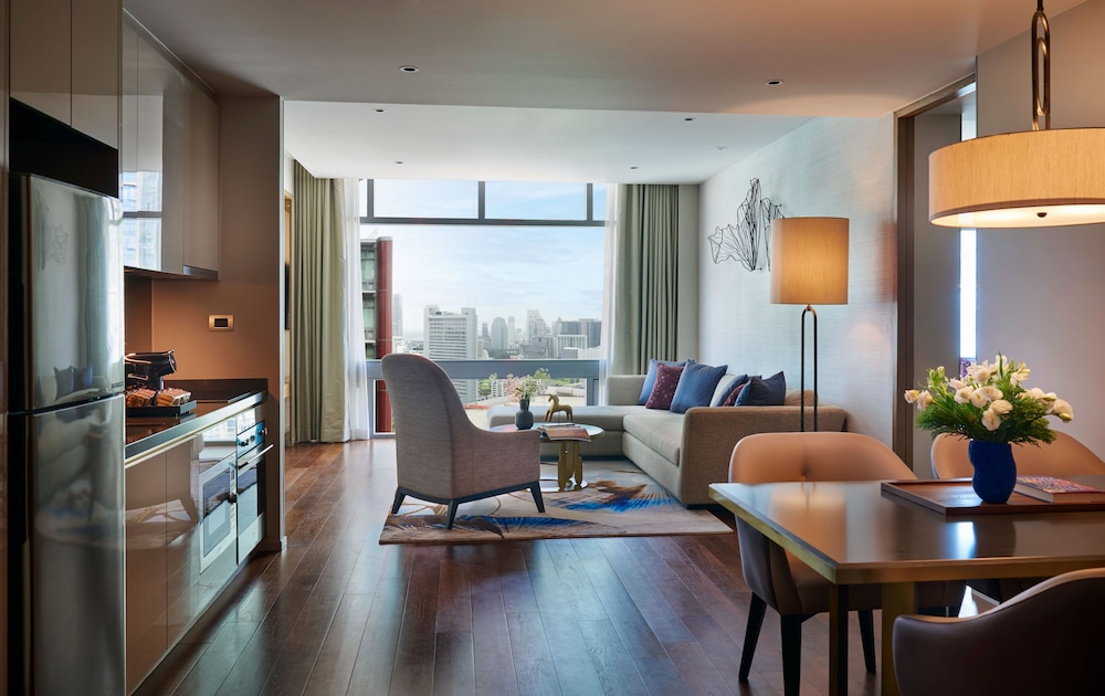 Chatrium Grand Bangkok — Hotel rooms in Bangkok, Bangkok