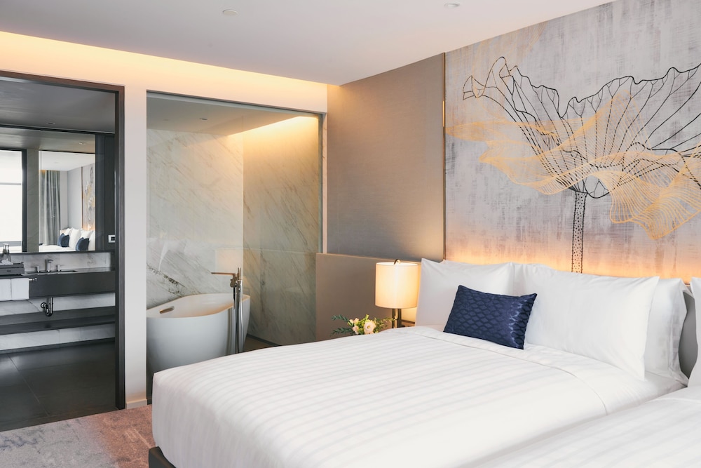 Chatrium Grand Bangkok — Hotel rooms in Bangkok, Bangkok