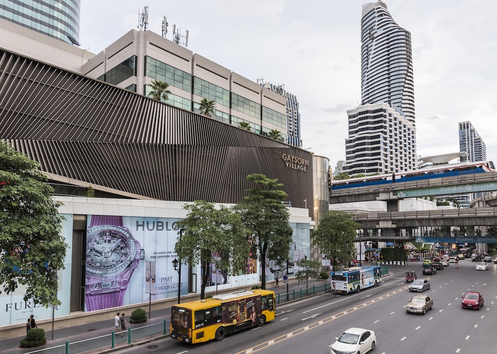 Chatrium Grand Bangkok — Attractions in the area in Bangkok, Bangkok