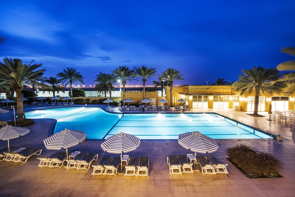 Al Hamra Village Hotel - zdjęcie 2