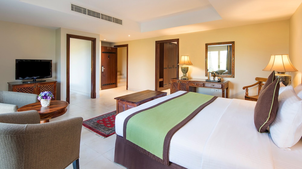 Al Hamra Village Hotel — Hotel rooms in Ras al Khaimah