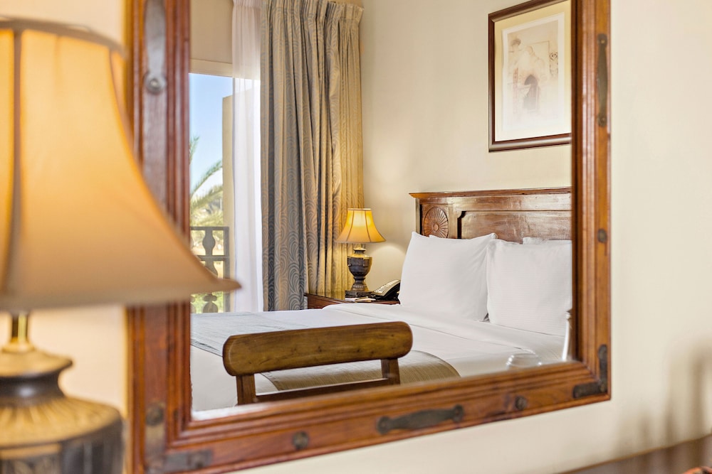 Al Hamra Village Hotel — Hotel rooms in Ras al Khaimah