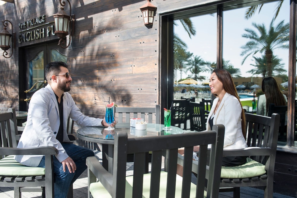Al Hamra Village Hotel — Restaurant & bars in Ras al Khaimah