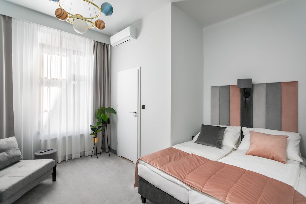 Old Town Residence - Premium Aparthotel — Hotel rooms in Krakow, Lesser Poland