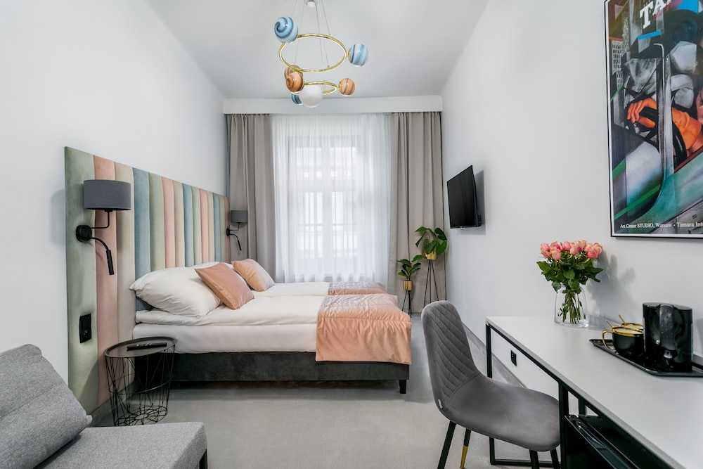 Old Town Residence - Premium Aparthotel — Hotel rooms in Krakow, Lesser Poland