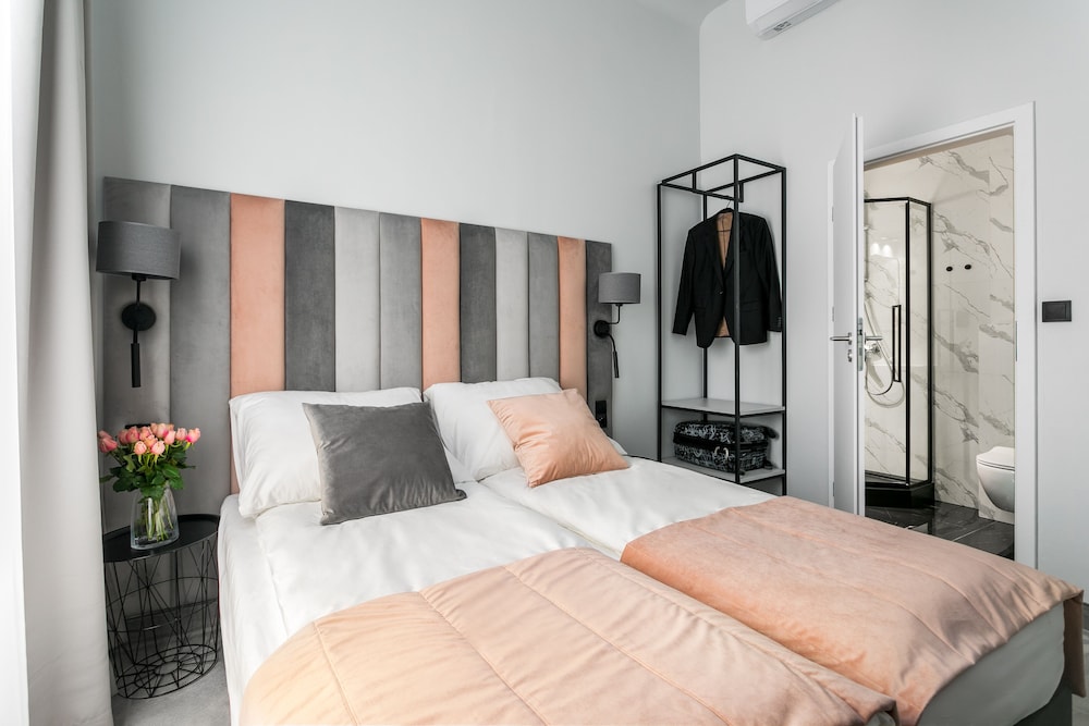 Old Town Residence - Premium Aparthotel — Hotel rooms in Krakow, Lesser Poland