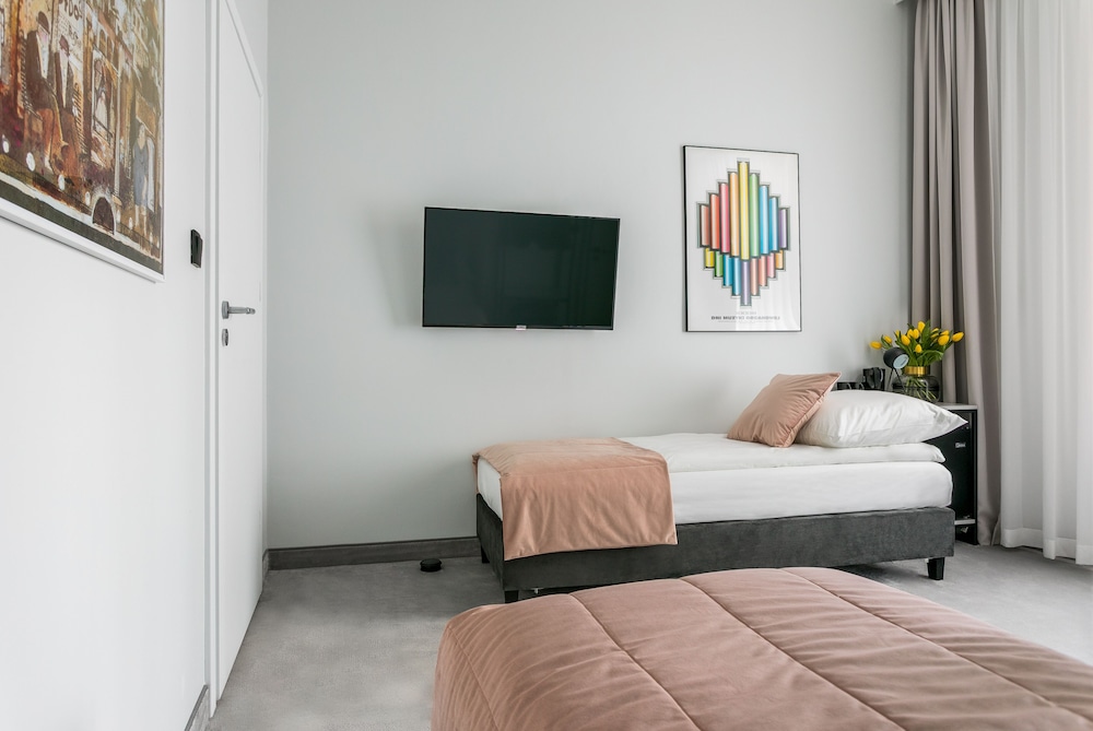 Old Town Residence - Premium Aparthotel — Hotel rooms in Krakow, Lesser Poland