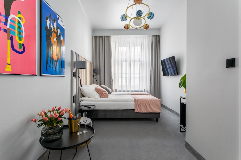 Old Town Residence - Premium Aparthotel — Hotel rooms in Krakow, Lesser Poland