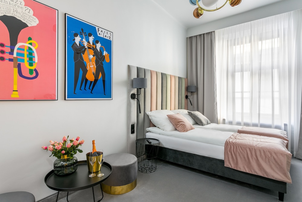 Old Town Residence - Premium Aparthotel — Hotel rooms in Krakow, Lesser Poland