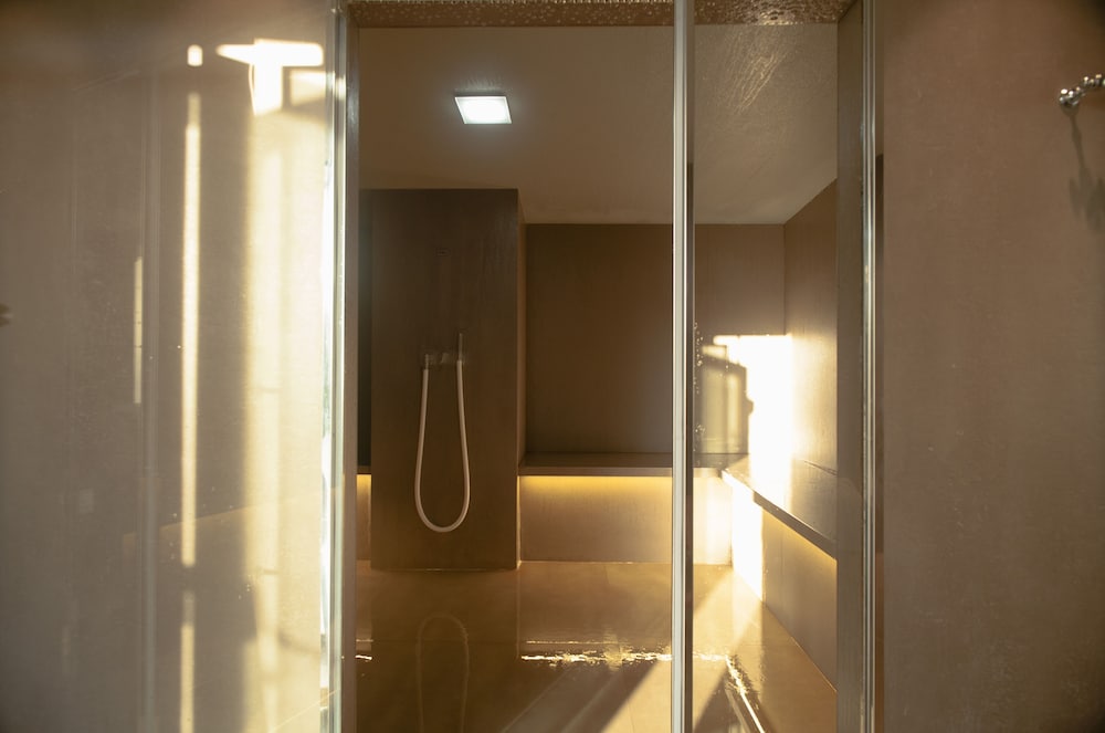 Hotel Promessi Sposi — Spa in Malgrate, Lombardy