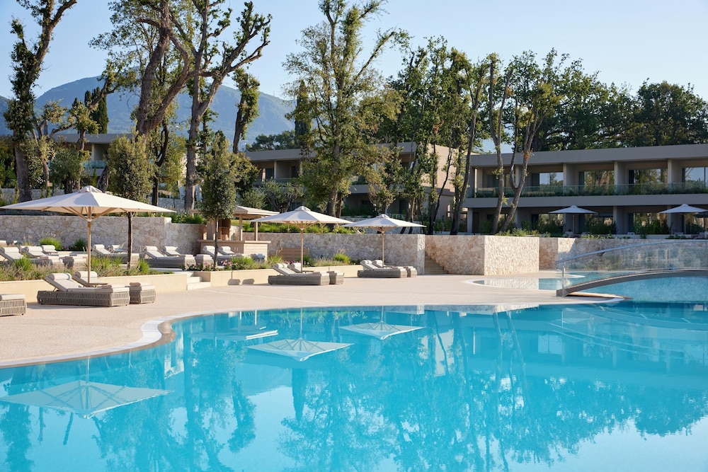 Ikos Odisia - All Inclusive — Swimming pool in Kato Korakiana, Ionian Islands