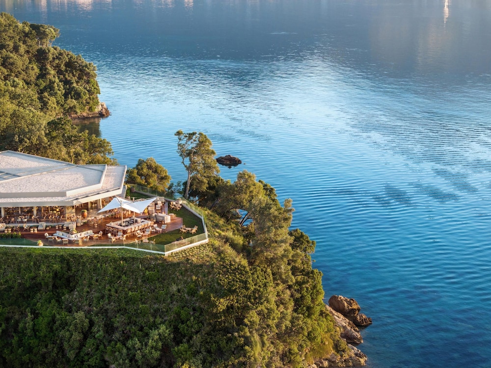 Ikos Odisia - All Inclusive — Restaurant & bars in Kato Korakiana, Ionian Islands