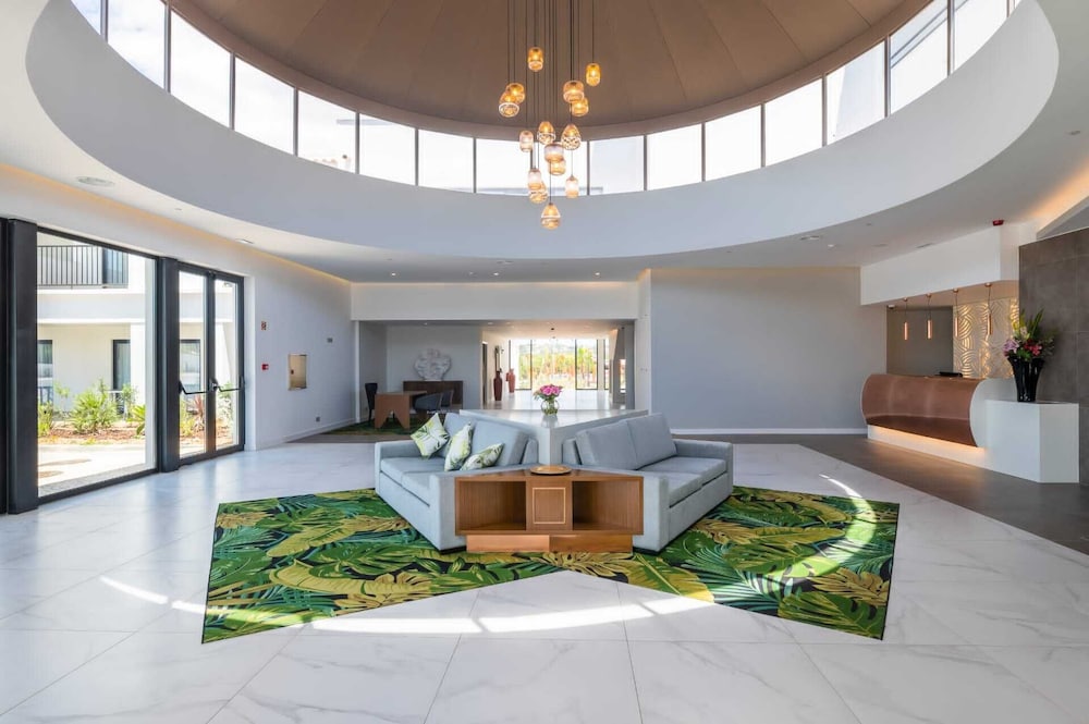Regency Salgados Hotel & Spa — Hotel building in Albufeira, Faro