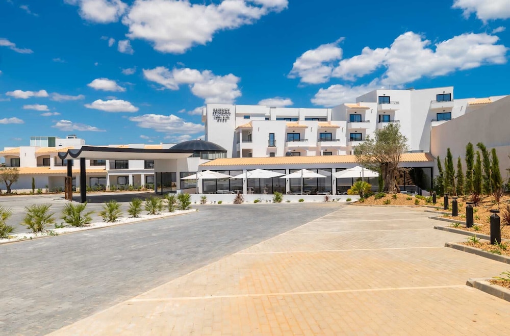 Regency Salgados Hotel & Spa — Hotel building in Albufeira, Faro