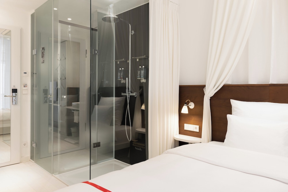 Ruby Rosi Hotel Munich by IHG — Hotel rooms in Munich, Bavaria