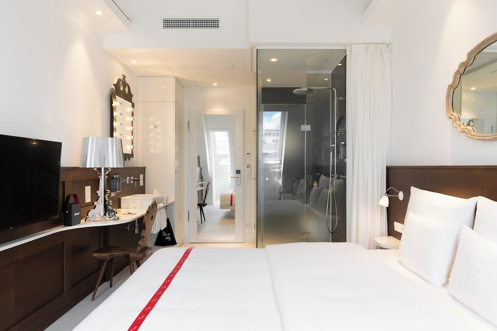 Ruby Rosi Hotel Munich by IHG — Hotel rooms in Munich, Bavaria