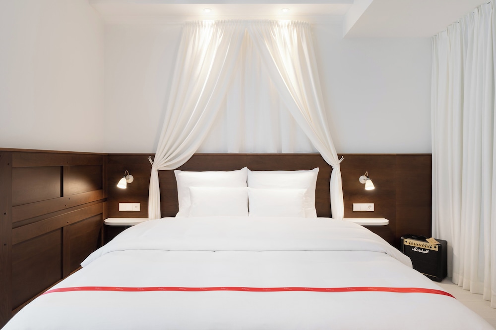 Ruby Rosi Hotel Munich by IHG — Hotel rooms in Munich, Bavaria