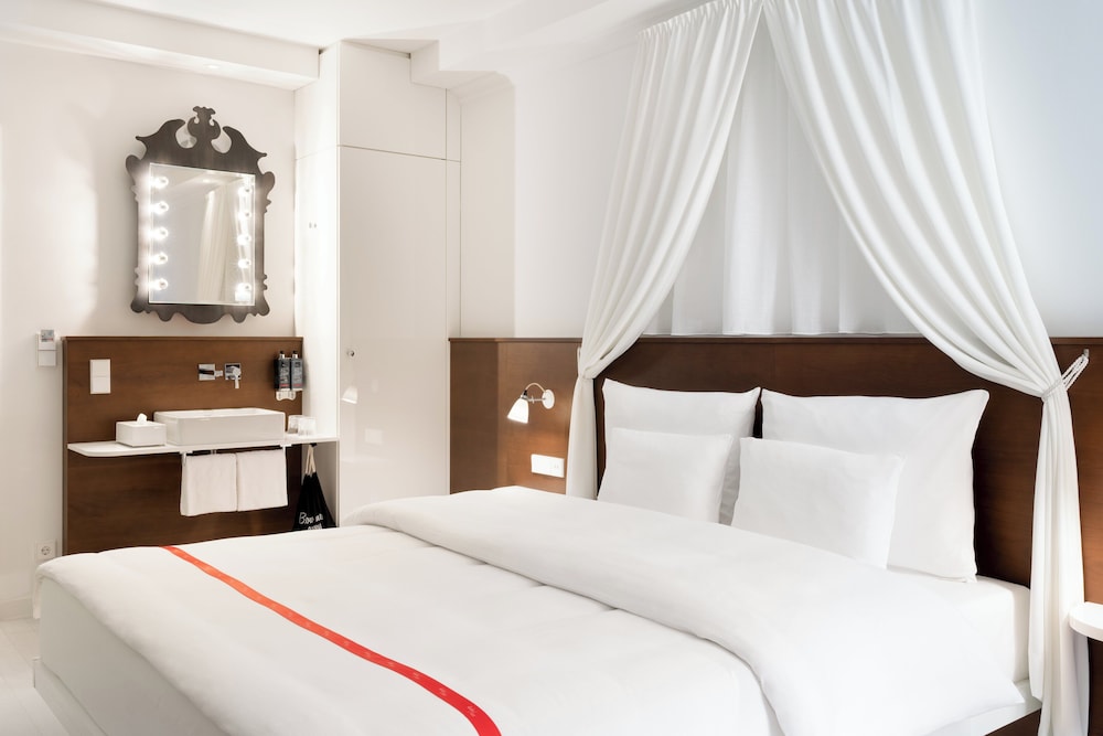 Ruby Rosi Hotel Munich by IHG — Hotel rooms in Munich, Bavaria