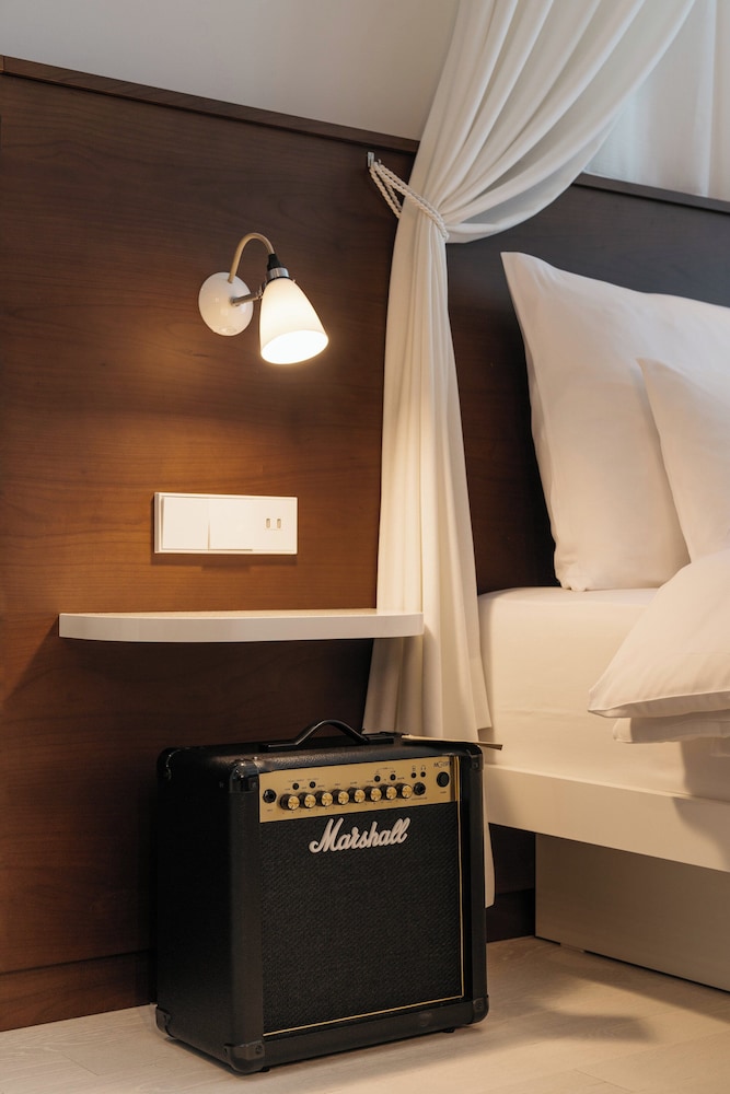 Ruby Rosi Hotel Munich by IHG — Hotel rooms in Munich, Bavaria