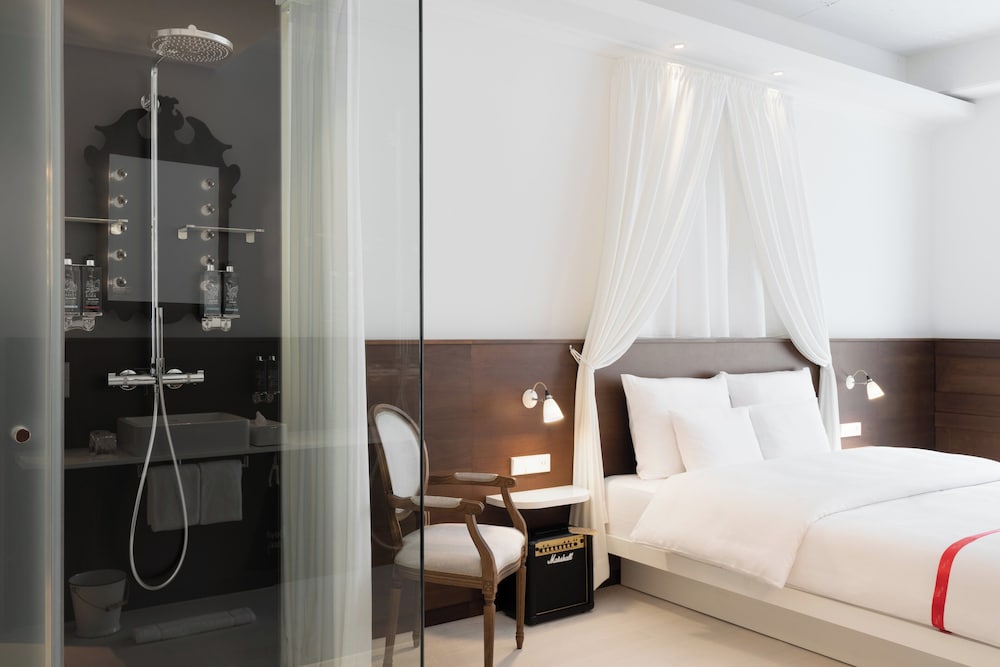Ruby Rosi Hotel Munich by IHG — Hotel rooms in Munich, Bavaria
