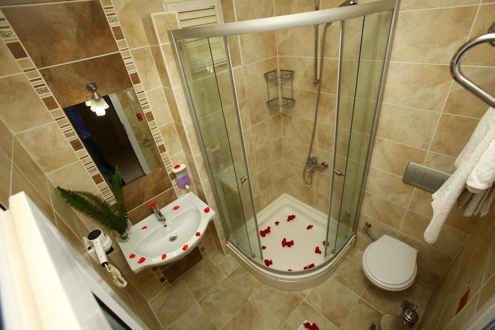 Turk Hotel — Hotel rooms in Fethiye, Mugla