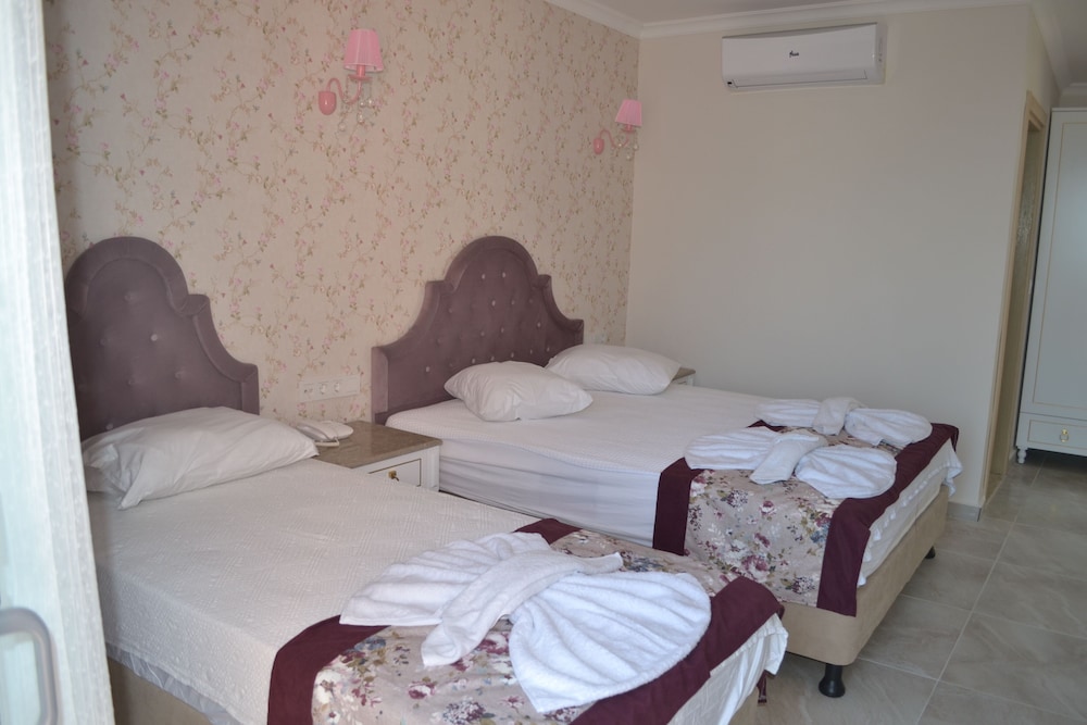 Turk Hotel — Hotel rooms in Fethiye, Mugla