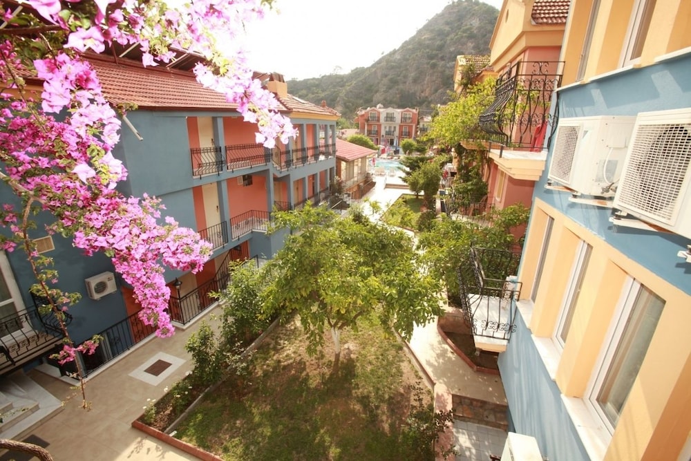 Turk Hotel — Hotel building in Fethiye, Mugla
