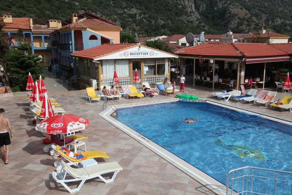 Turk Hotel — Swimming pool in Fethiye, Mugla