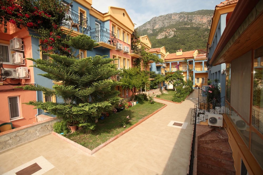Turk Hotel — Hotel building in Fethiye, Mugla