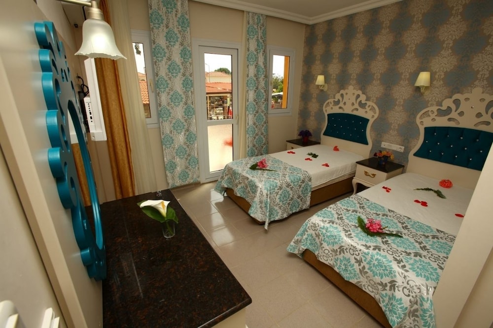 Turk Hotel — Hotel rooms in Fethiye, Mugla
