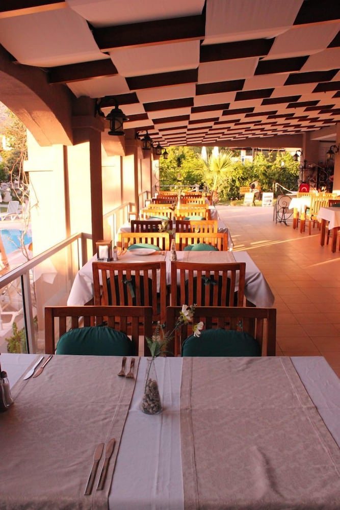 Ant Apart Hotel — Restaurant & bars in Fethiye, Mugla