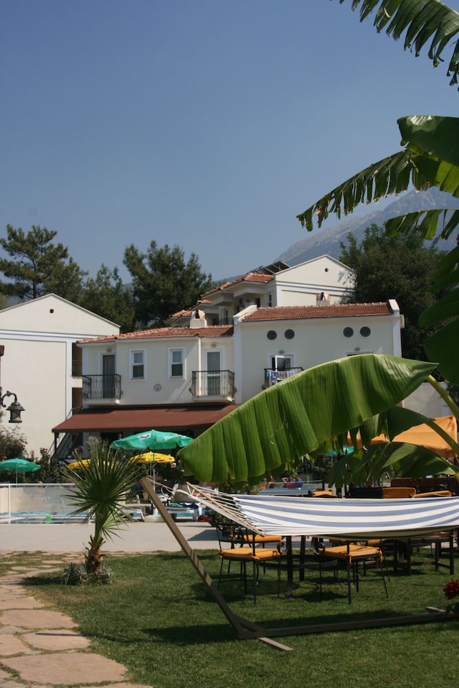 Ant Apart Hotel — Hotel building in Fethiye, Mugla