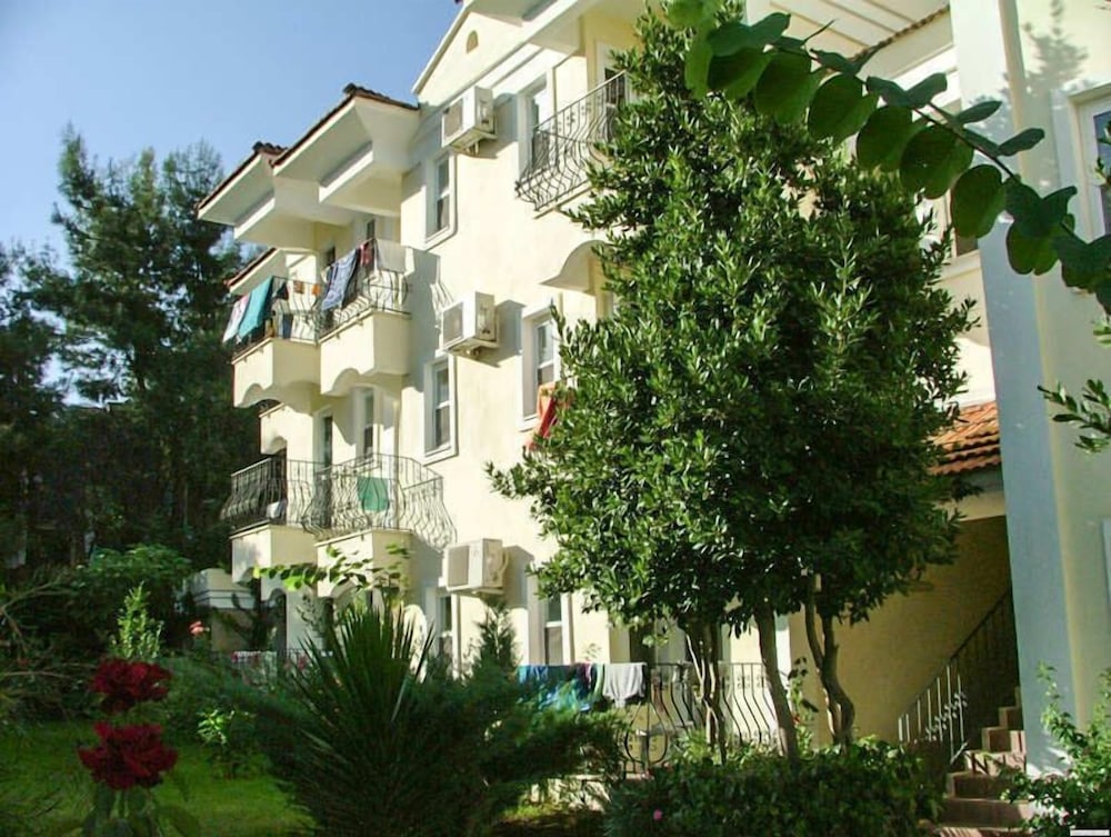 Ant Apart Hotel — Hotel building in Fethiye, Mugla
