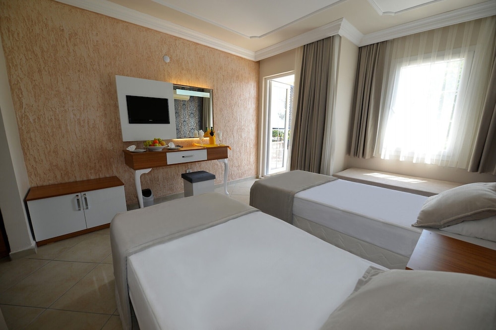 Nicholas Park Hotel — Hotel rooms in Fethiye, Mugla