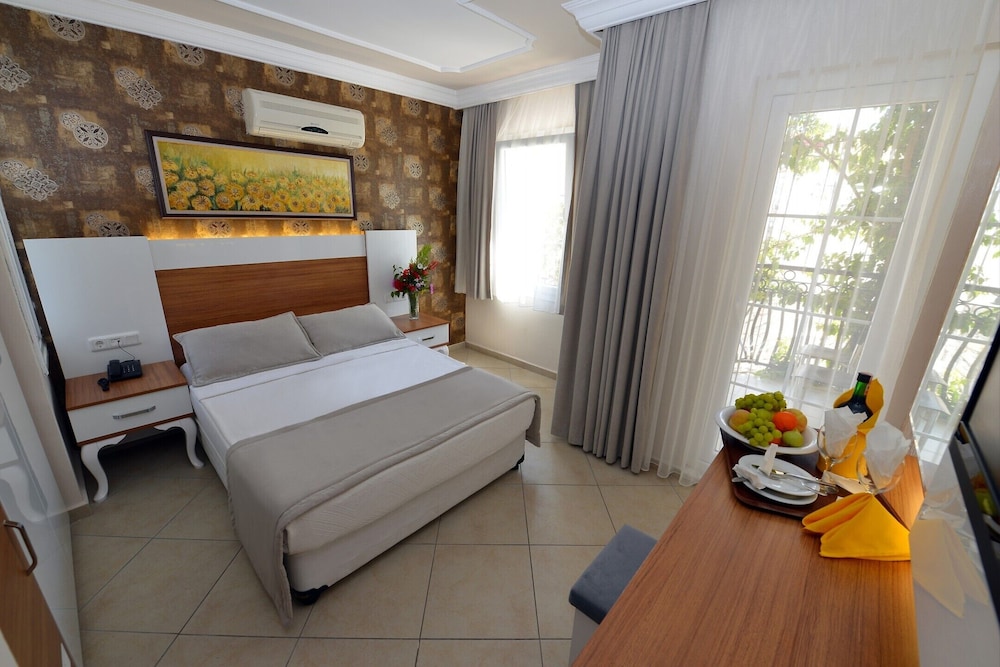 Nicholas Park Hotel — Hotel rooms in Fethiye, Mugla