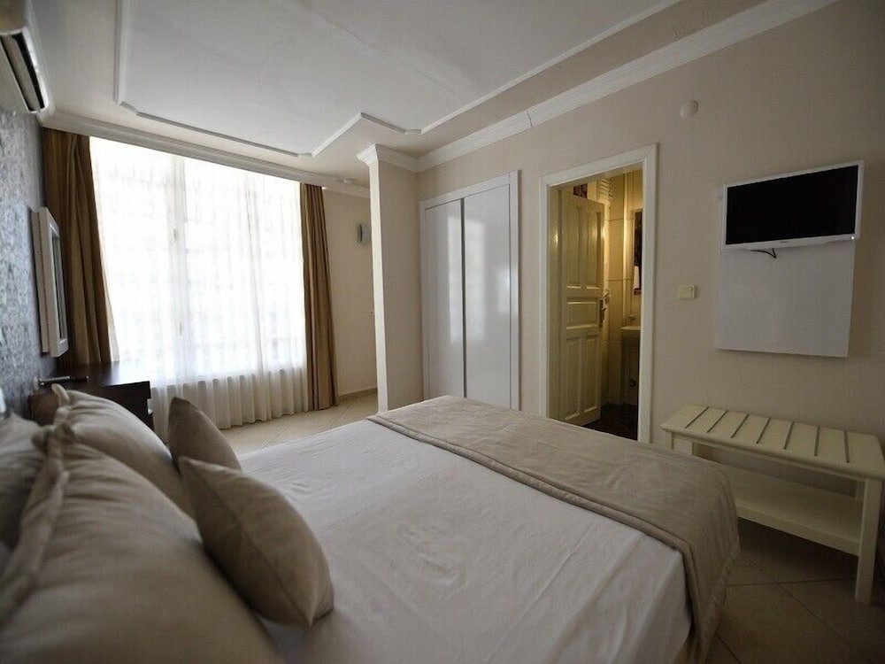 Nicholas Park Hotel — Hotel rooms in Fethiye, Mugla