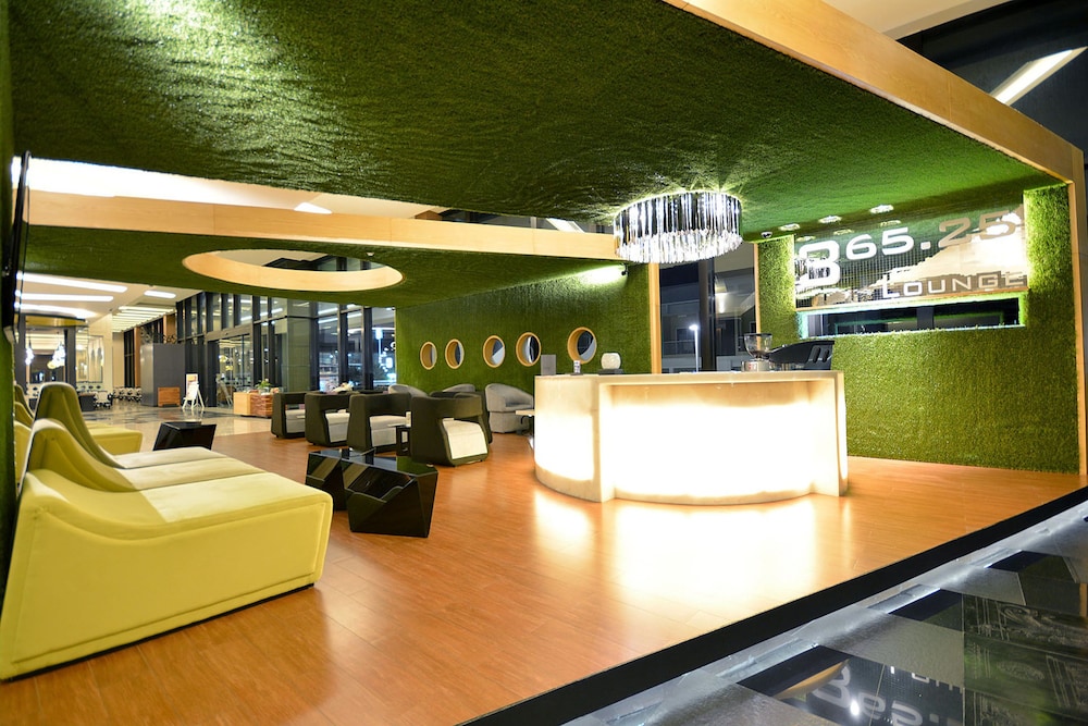 TSix5 Quarter — Restaurant & bars in Pattaya, Chonburi