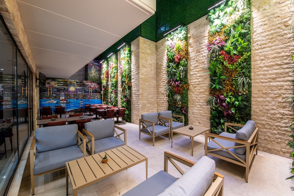 Aprilis Deluxe Hotel — Hotel building in Istanbul, Istanbul